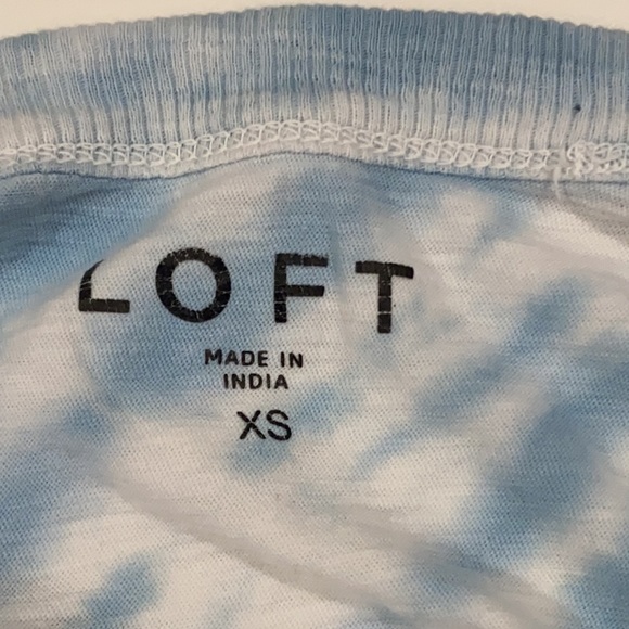 LOFT blue tie dye short sleeve top size XS - Picture 5 of 6